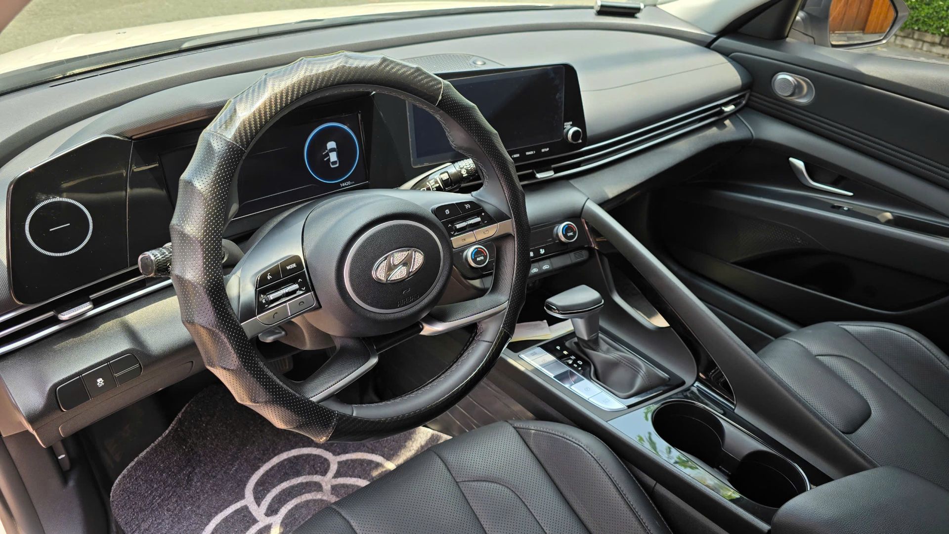 Elantra 1.6 Đặc Biệt 2024 đi lướt - Xe cực đẹp